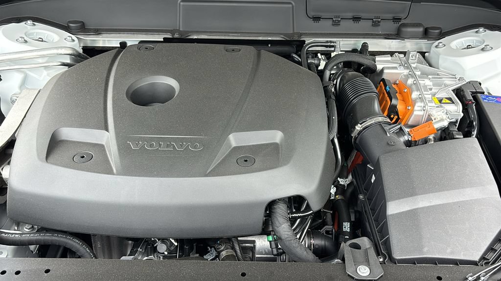 New 2026 Volvo XC60 T8 Ultra w/ Protection Package Premier AWD/4WD image 31