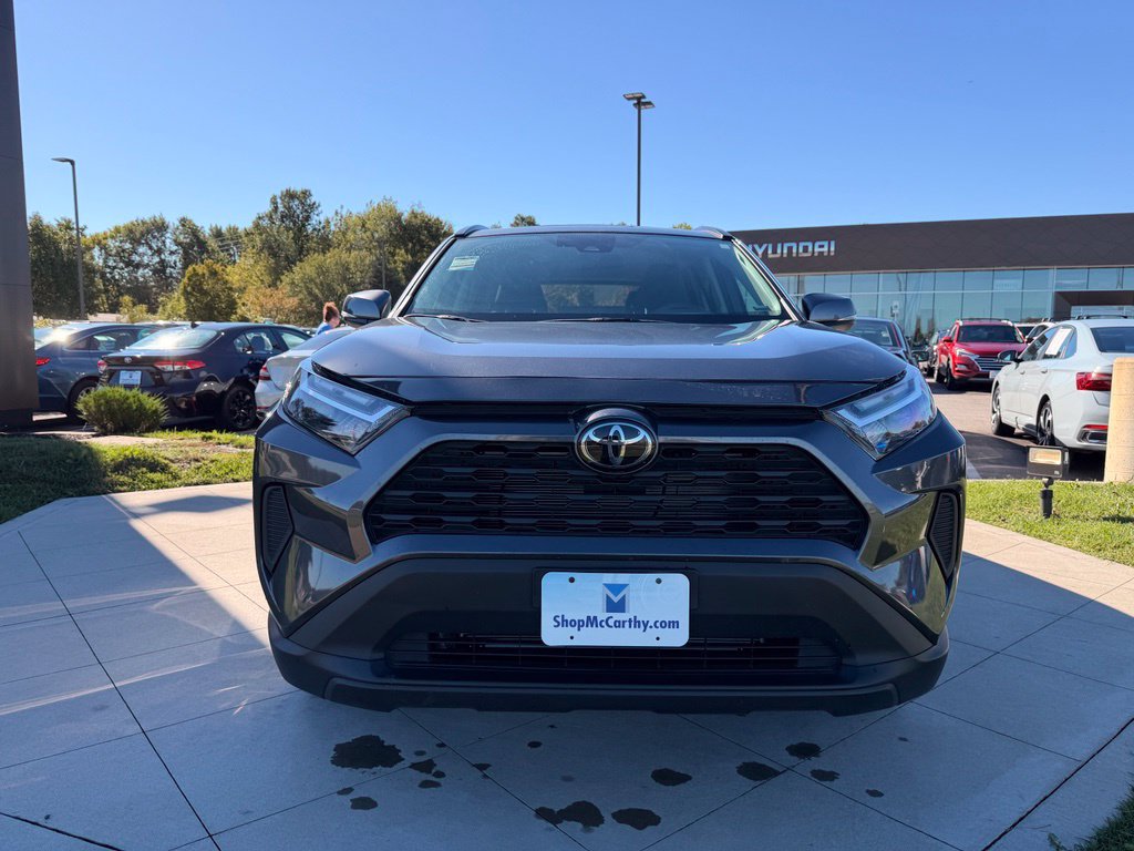 Used 2025 Toyota RAV4 XLE w/ Convenience Package AWD/4WD image 12