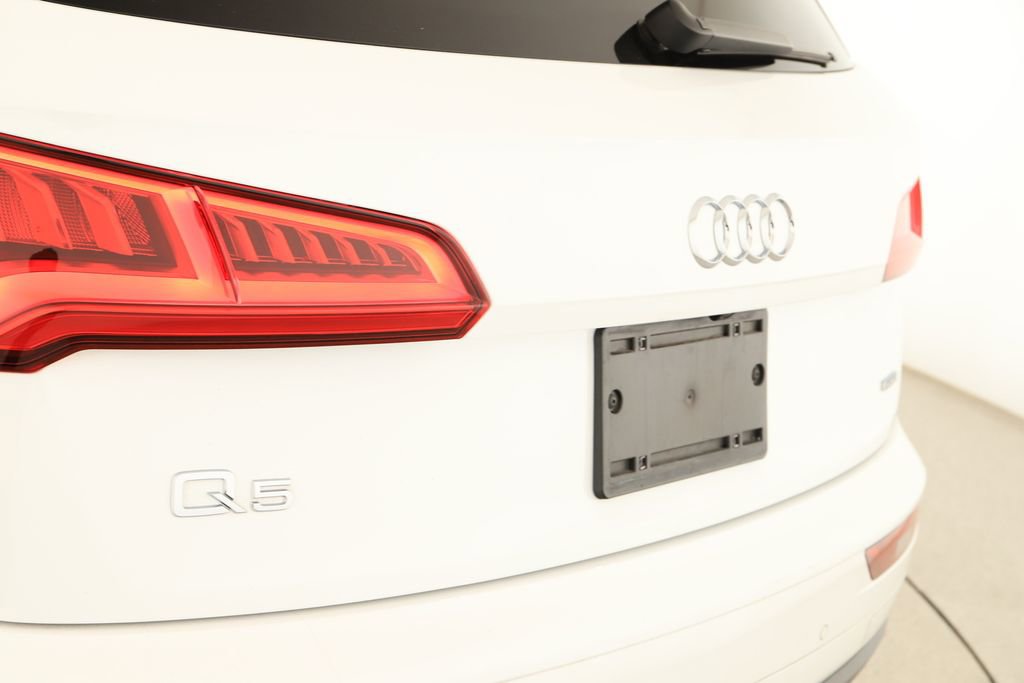 Used 2020 Audi Q5 2.0T Premium Plus w/ Premium Plus Package AWD/4WD image 34