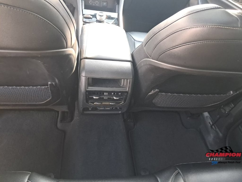 Used 2023 Jeep Grand Cherokee Limited AWD/4WD image 23