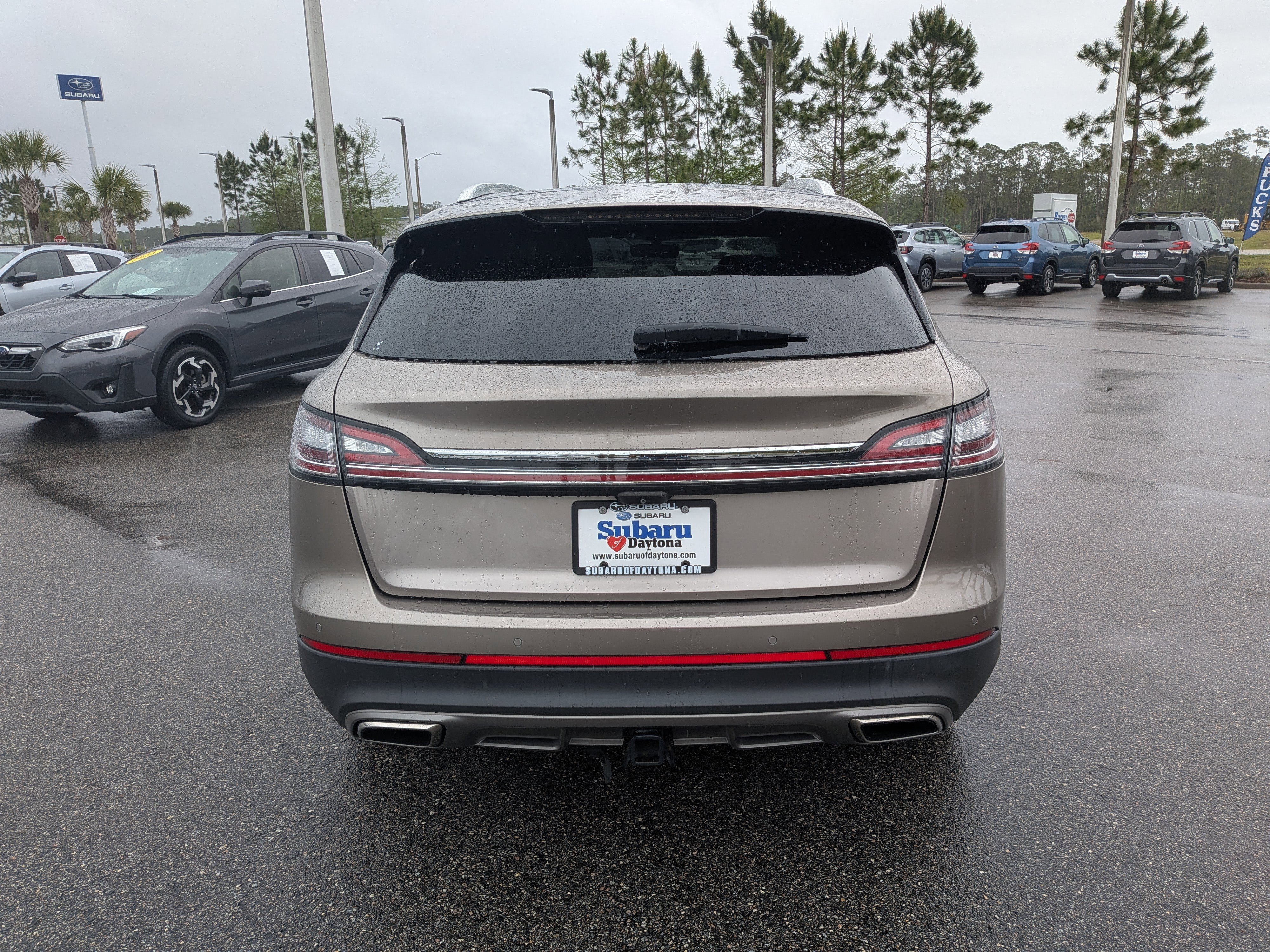 Used 2021 Lincoln Nautilus Reserve w/ Equipment Group 202A image 5