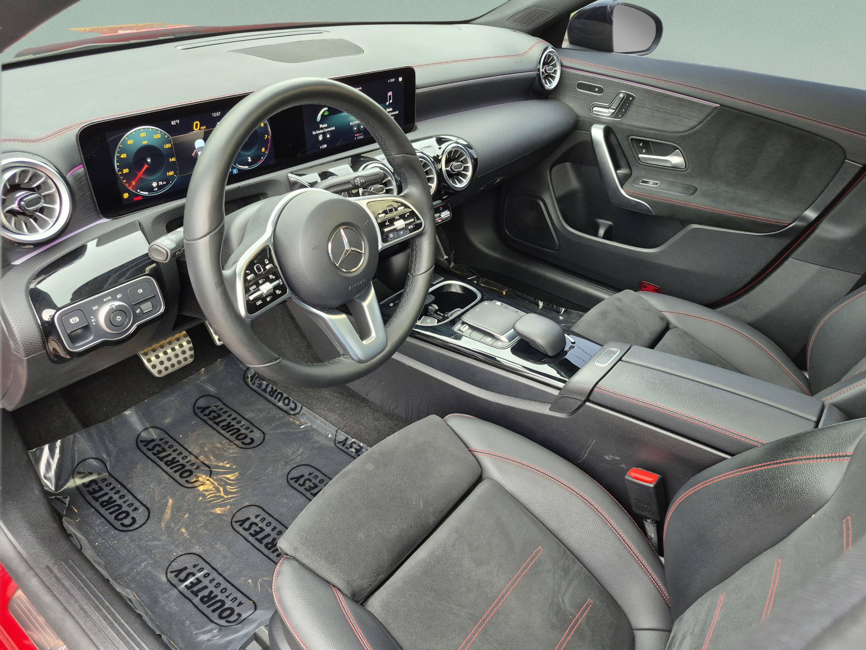 Used 2023 Mercedes-Benz CLA 250 4MATIC image 19