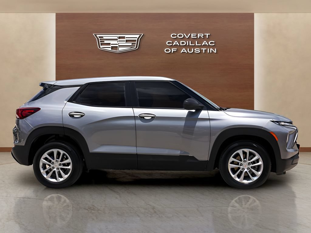 Used 2024 Chevrolet TrailBlazer LS w/ LS Convenience Package FWD image 5
