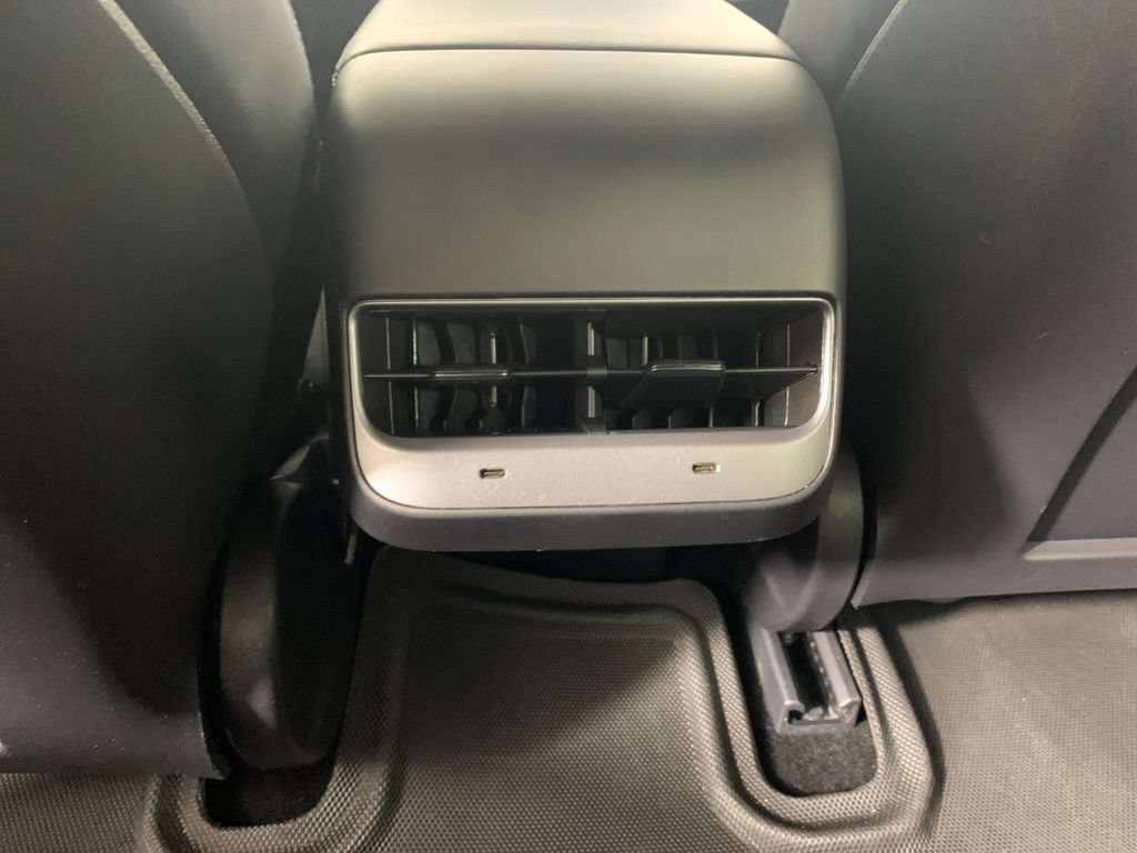 Used 2021 Tesla Model 3 Standard Range RWD image 28