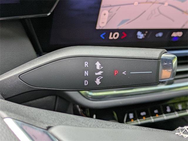 New 2026 Chevrolet Equinox EV LT image 21