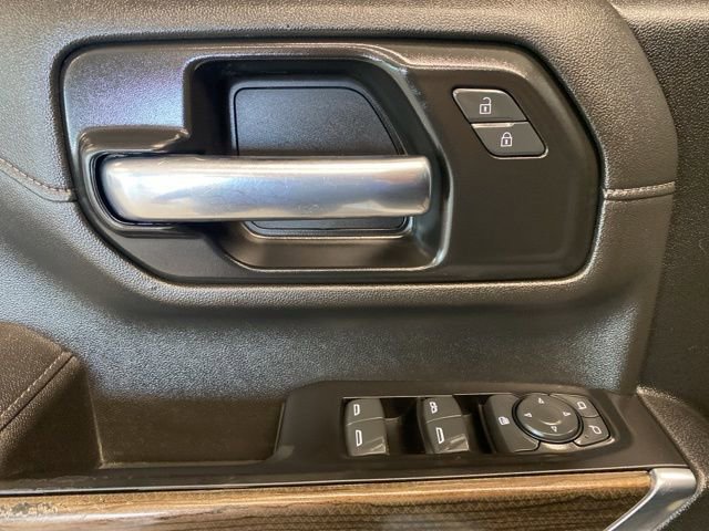 Used 2022 Chevrolet Silverado 2500 LT w/ Convenience Package image 26