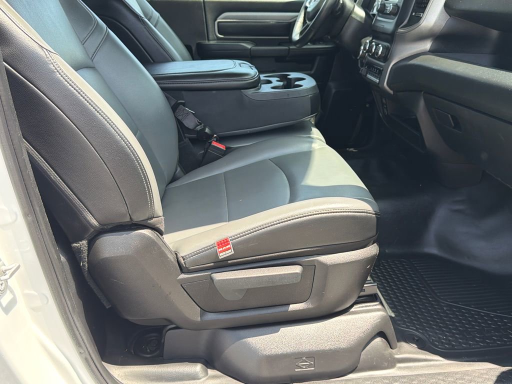 Used 2019 RAM 3500 Tradesman w/ Safety Group RWD image 13
