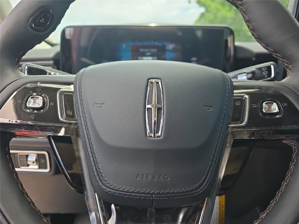 New 2026 Lincoln Aviator 2WD image 19