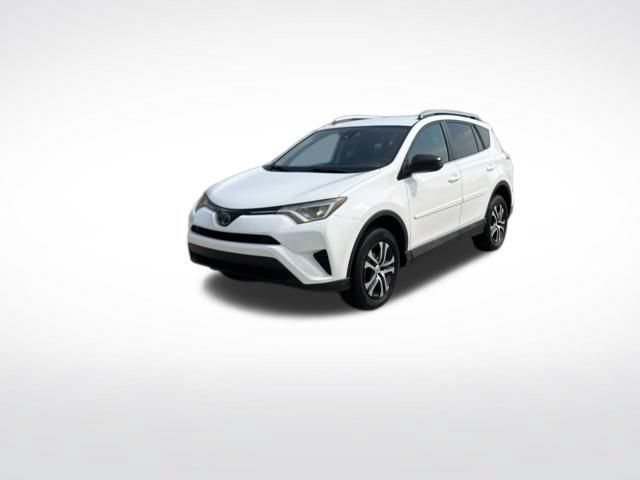 Used 2017 Toyota RAV4 LE FWD image 7