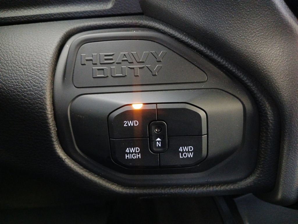 New 2026 RAM 2500 Big Horn AWD/4WD image 5