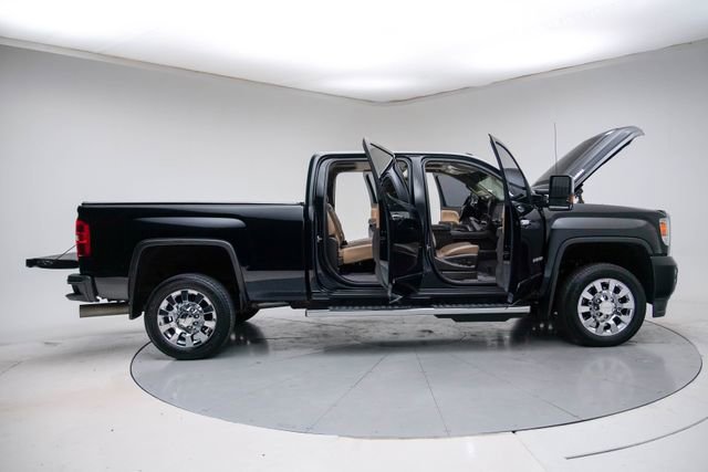 Used 2019 GMC Sierra 2500 Denali w/ Duramax Plus Package image 14