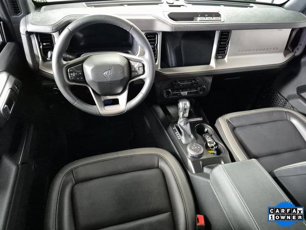 Used 2025 Ford Bronco Outer Banks image 10