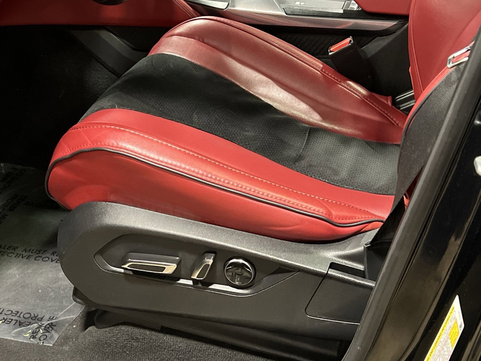 Used 2023 Acura MDX A-Spec image 14