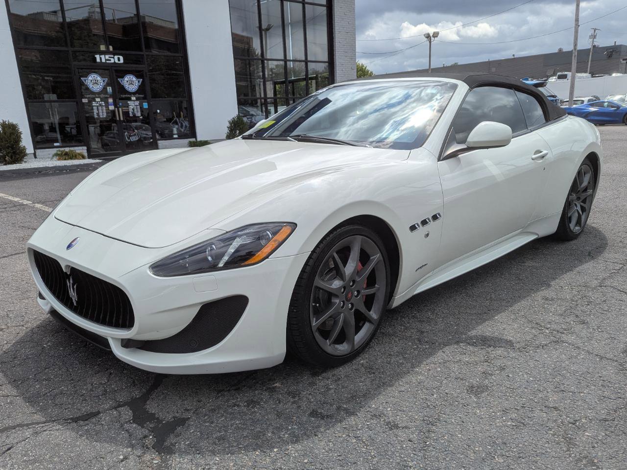 Used 2014 Maserati GranTurismo MC RWD image 2