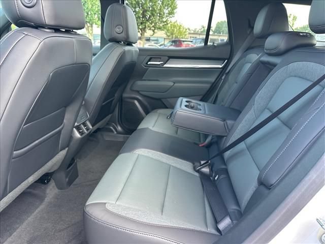 New 2026 GMC Terrain AT4 w/ Technology Package II AWD/4WD image 23