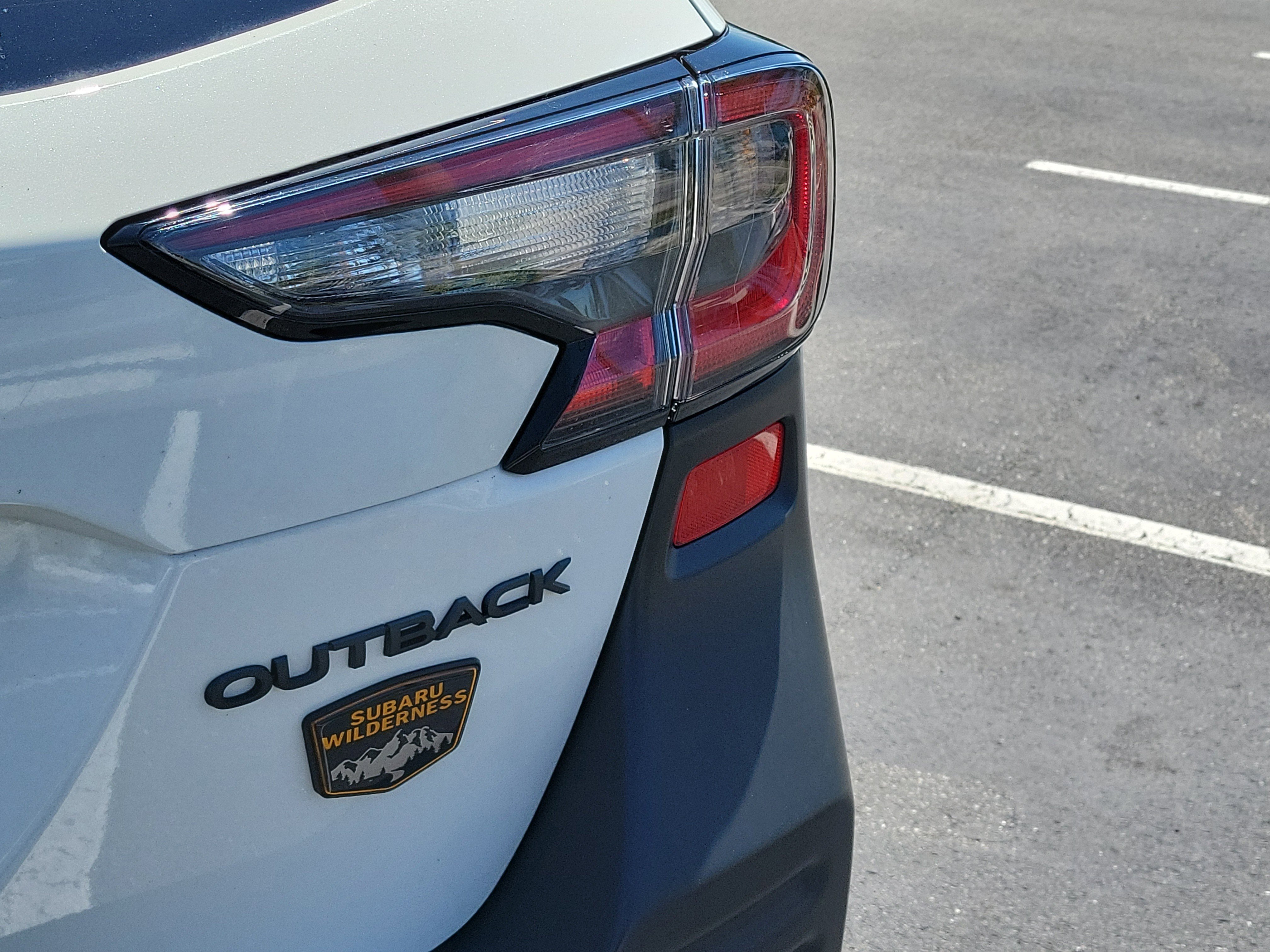 Certified 2025 Subaru Outback Wilderness AWD/4WD image 11