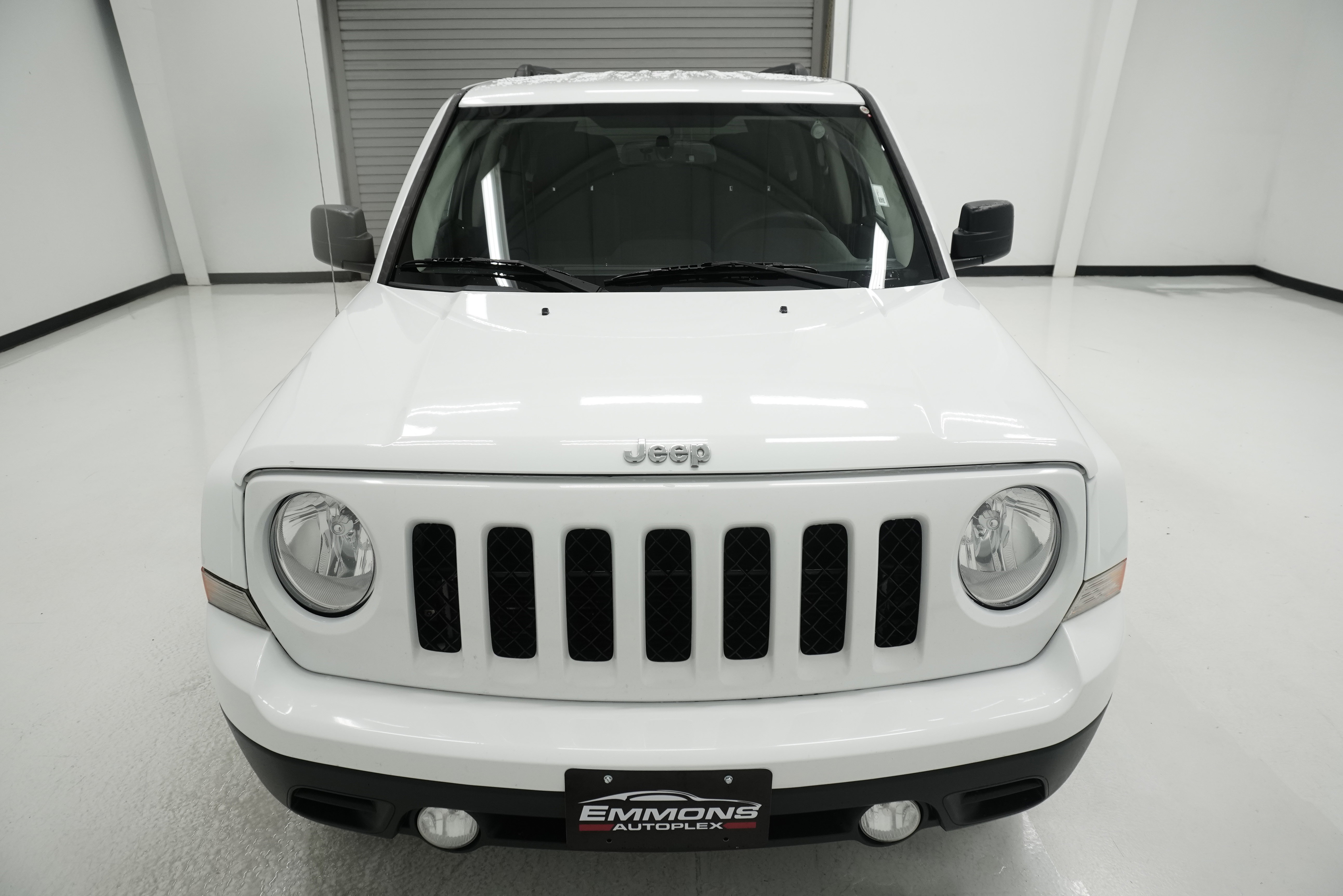 Used 2016 Jeep Patriot Sport w/ Power Value Group FWD image 2