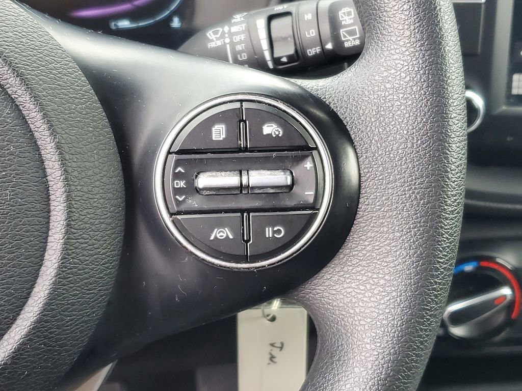 Used 2024 Kia Soul LX w/ Option Group 015 image 16