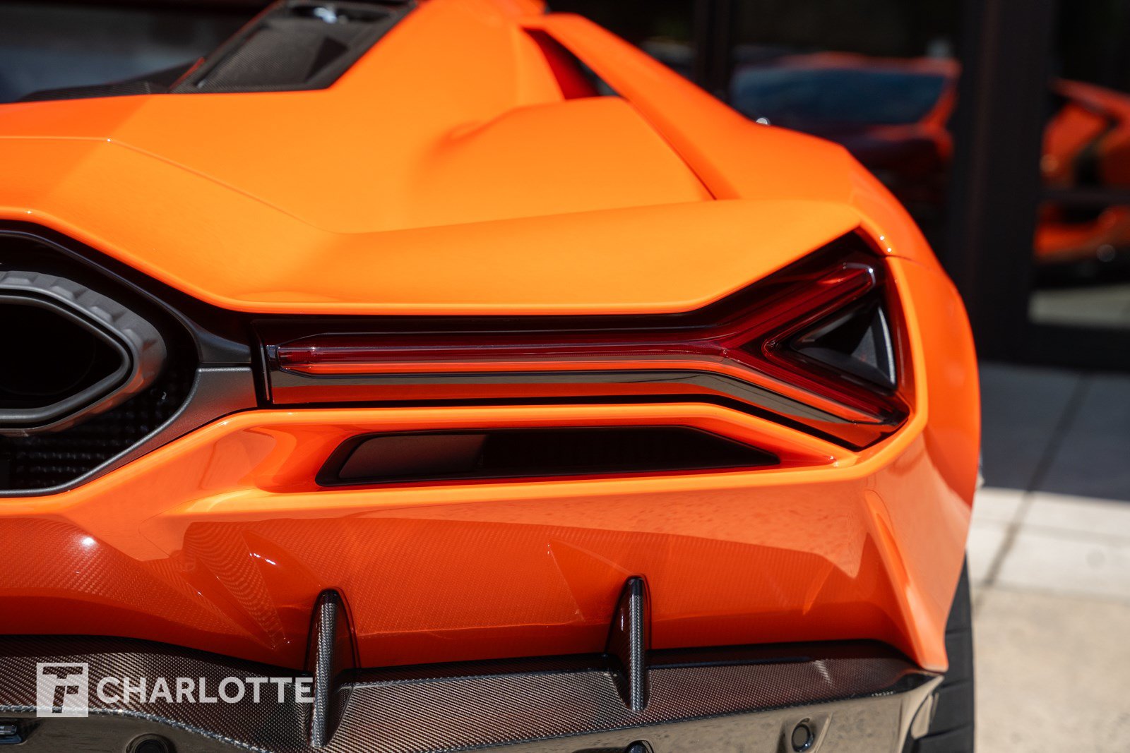 Used 2024 Lamborghini Revuelto AWD/4WD image 15