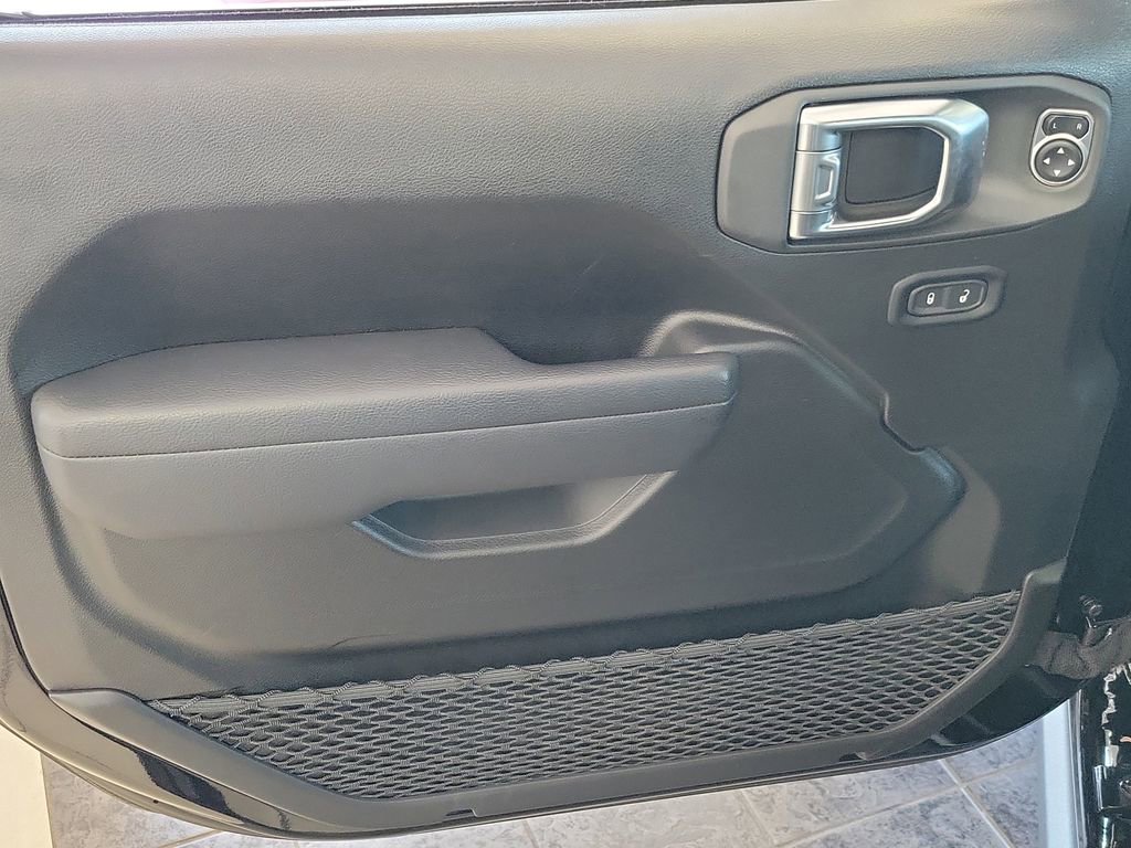 New 2025 Jeep Wrangler Willys image 16