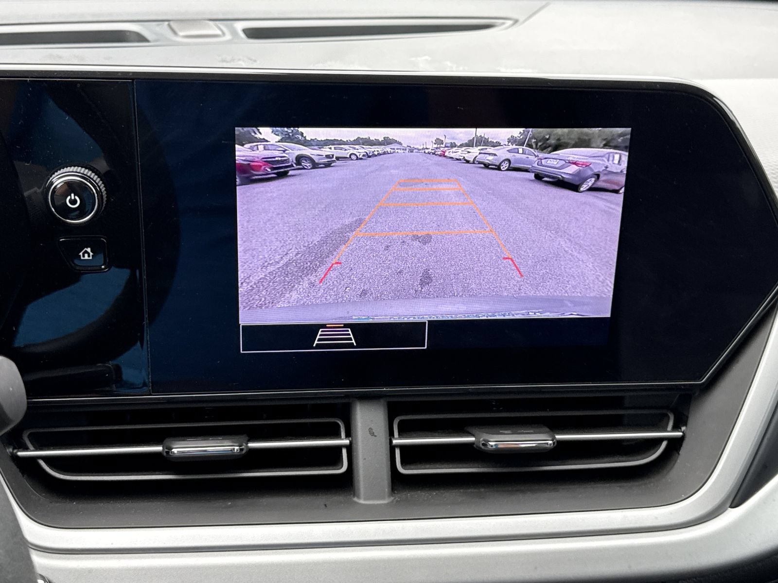 Used 2024 Chevrolet Trax LS FWD image 20