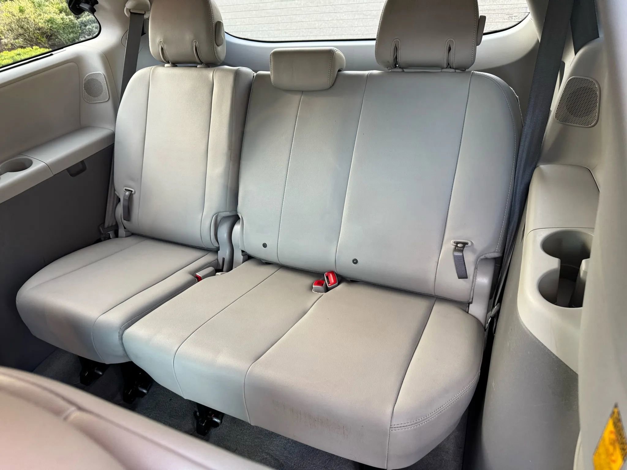 Used 2014 Toyota Sienna XLE w/ XLE Premium Package AWD/4WD image 21