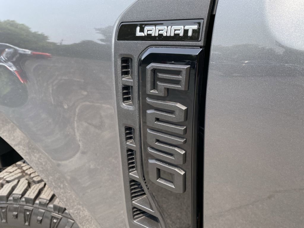 New 2025 Ford F250 Lariat w/ Lariat Ultimate Package image 51