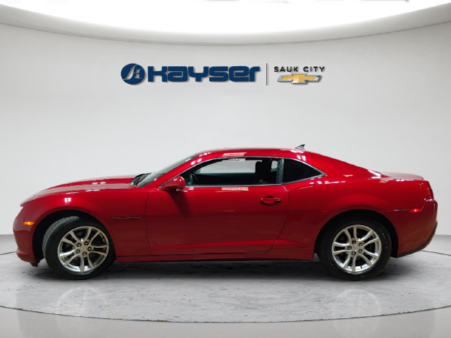 Used 2015 Chevrolet Camaro LT RWD image 4
