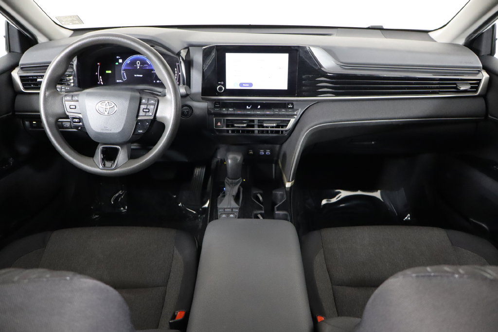 Used 2025 Toyota Camry LE FWD image 13