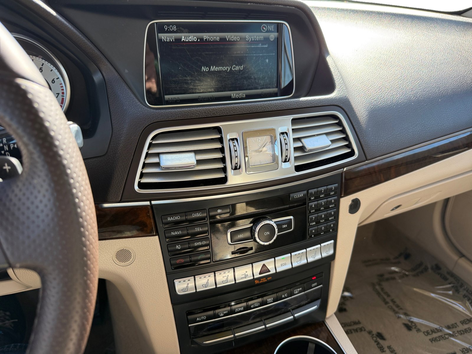 Used 2014 Mercedes-Benz E 350 Cabriolet image 12