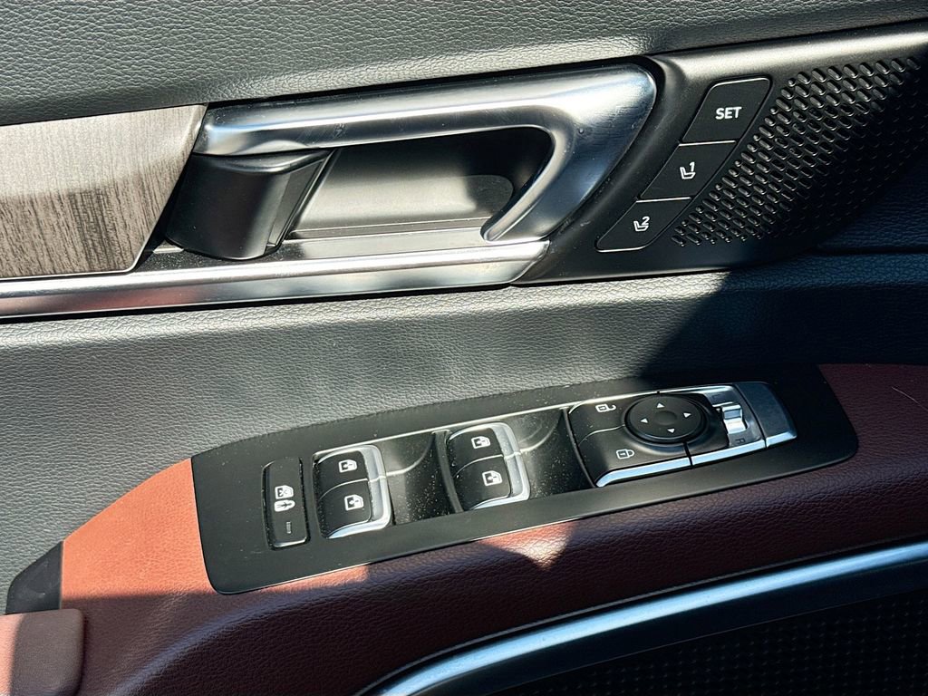 Used 2024 Kia Telluride SX Prestige image 18