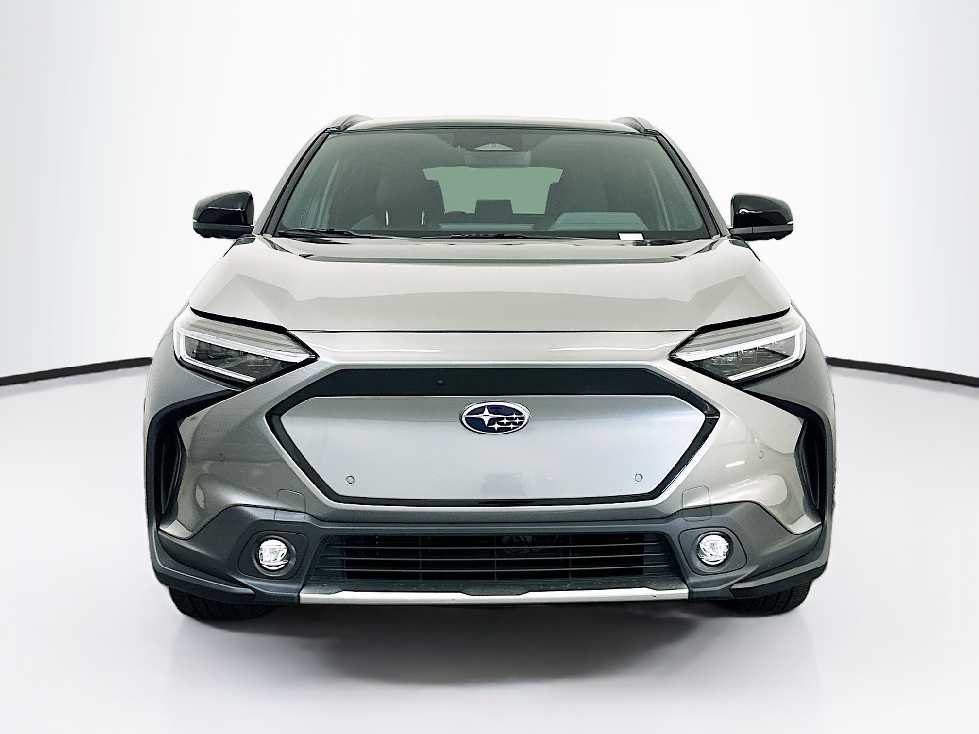 Used 2023 Subaru Solterra AWD image 2