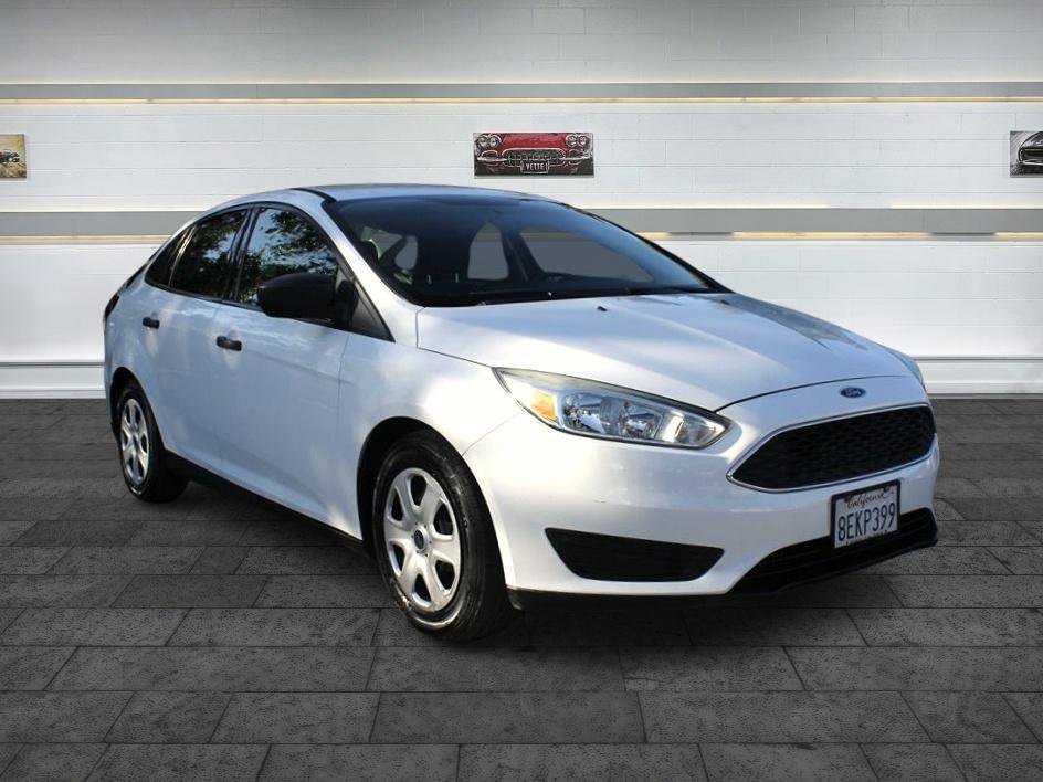 Used 2018 Ford Focus S FWD image 1