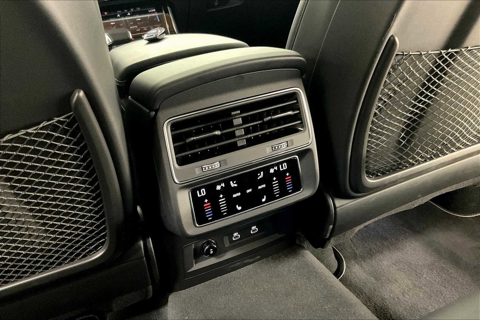 Used 2025 Audi Q7 3.0T Prestige image 34