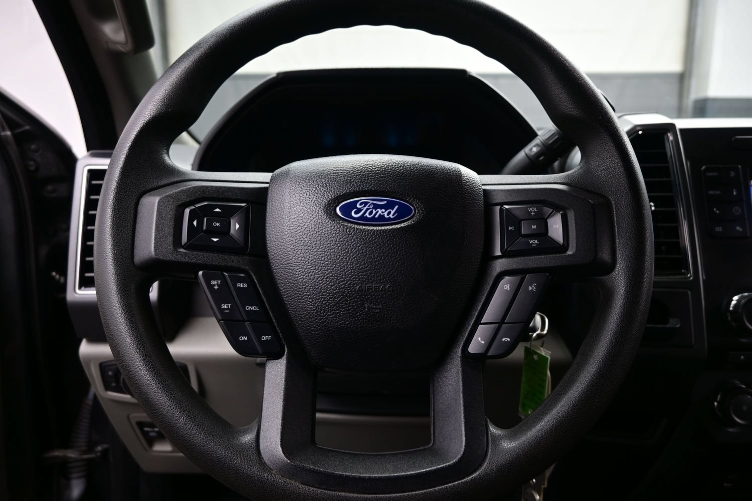 Used 2018 Ford F150 XLT RWD image 19