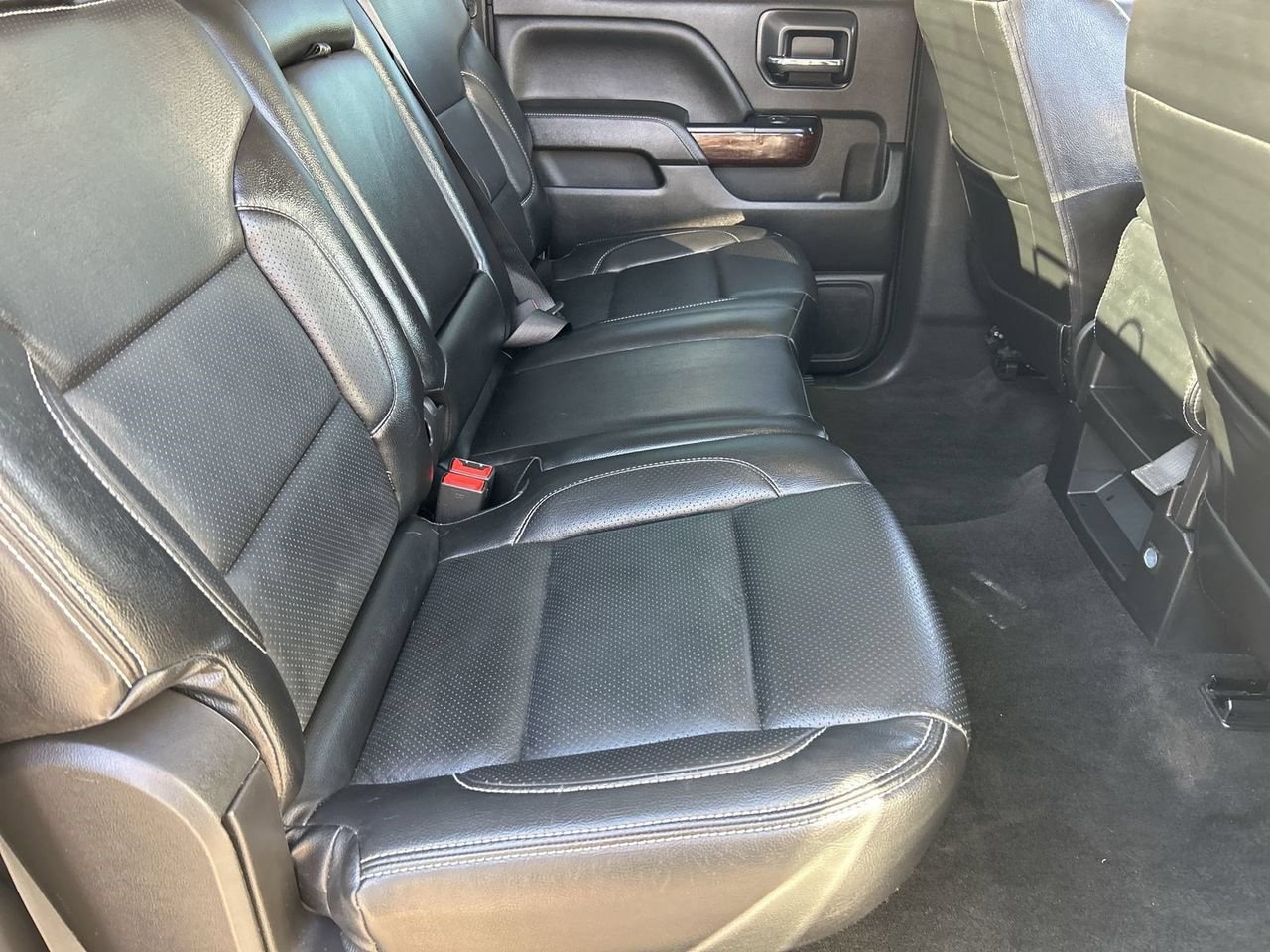 Used 2018 GMC Sierra 1500 SLE w/ SLE Value Package AWD/4WD image 11