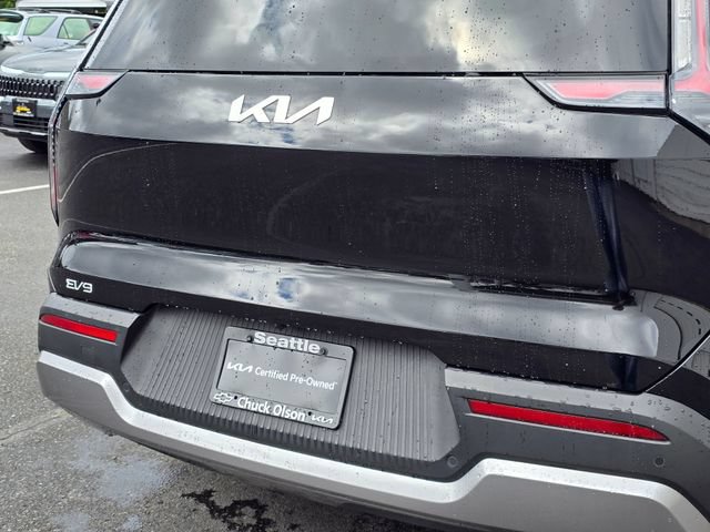 Certified 2024 Kia EV9 Wind AWD/4WD image 15