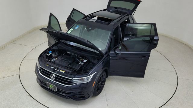 Used 2022 Volkswagen Tiguan SE R-Line image 86