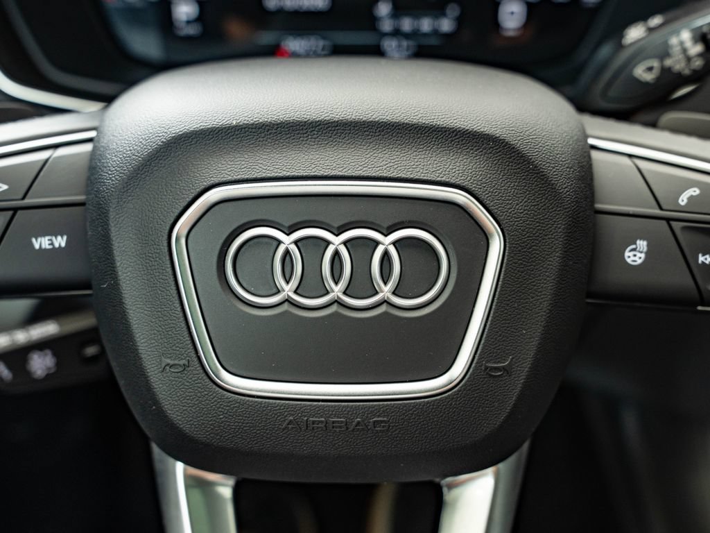 Used 2023 Audi Q5 2.0T Premium Plus w/ Premium Plus Package AWD/4WD image 31