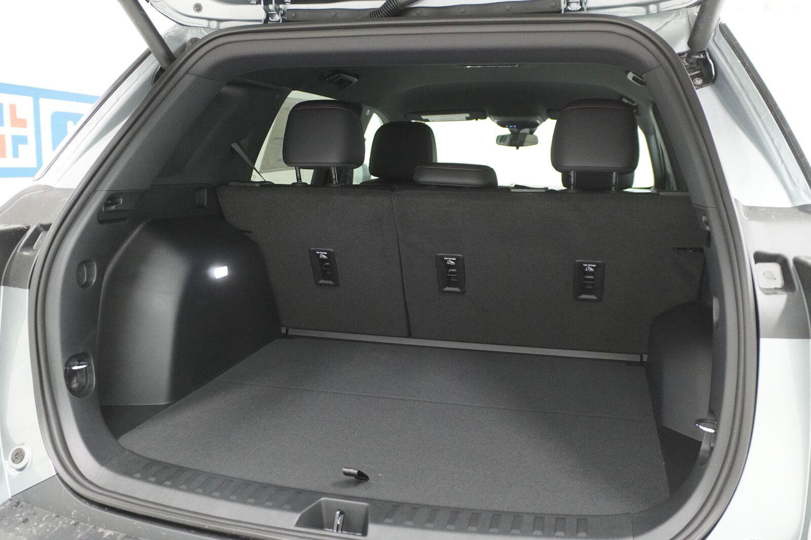 New 2027 Chevrolet Equinox RS FWD image 32