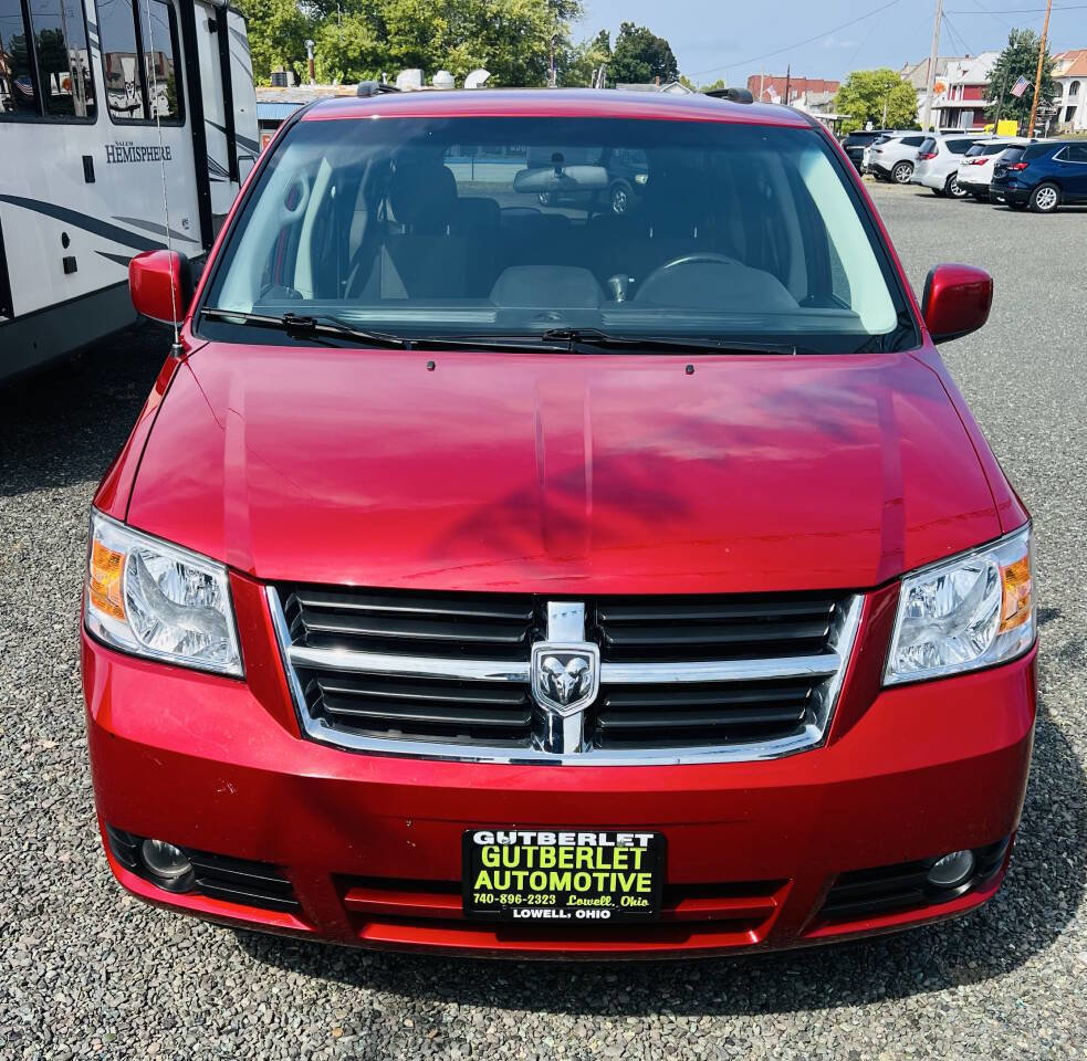 Used 2009 Dodge Grand Caravan SXT image 3