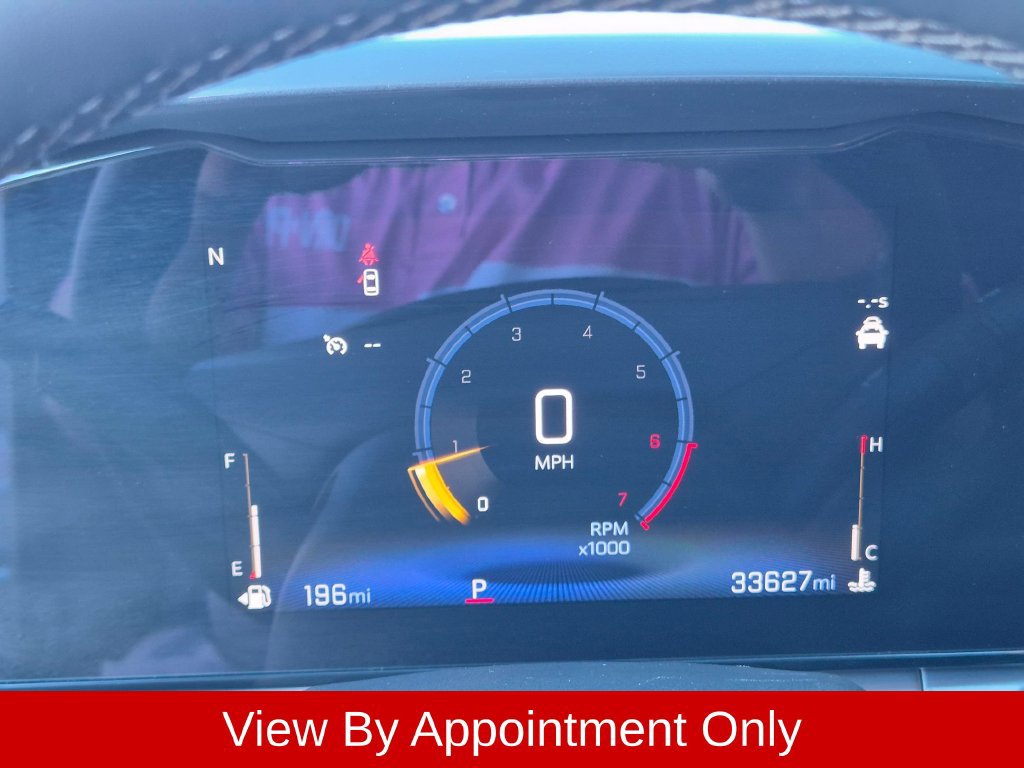 Used 2025 Chevrolet Trax LT w/ LT Convenience Package FWD image 19