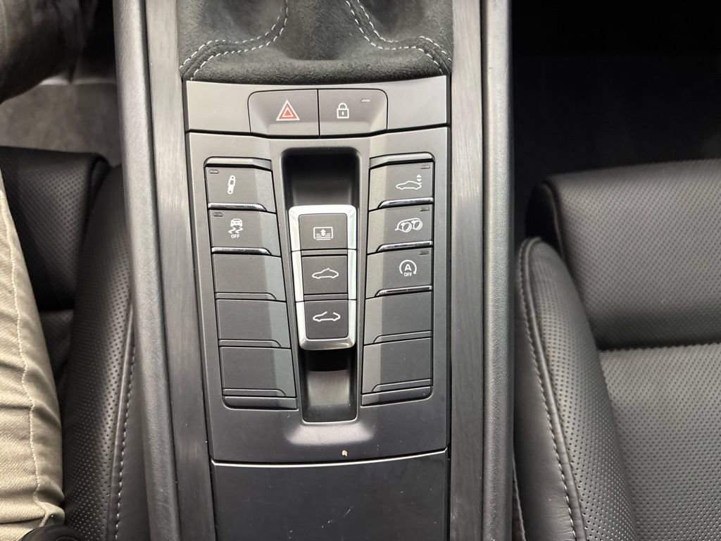Used 2019 Porsche 911 Carrera GTS image 43