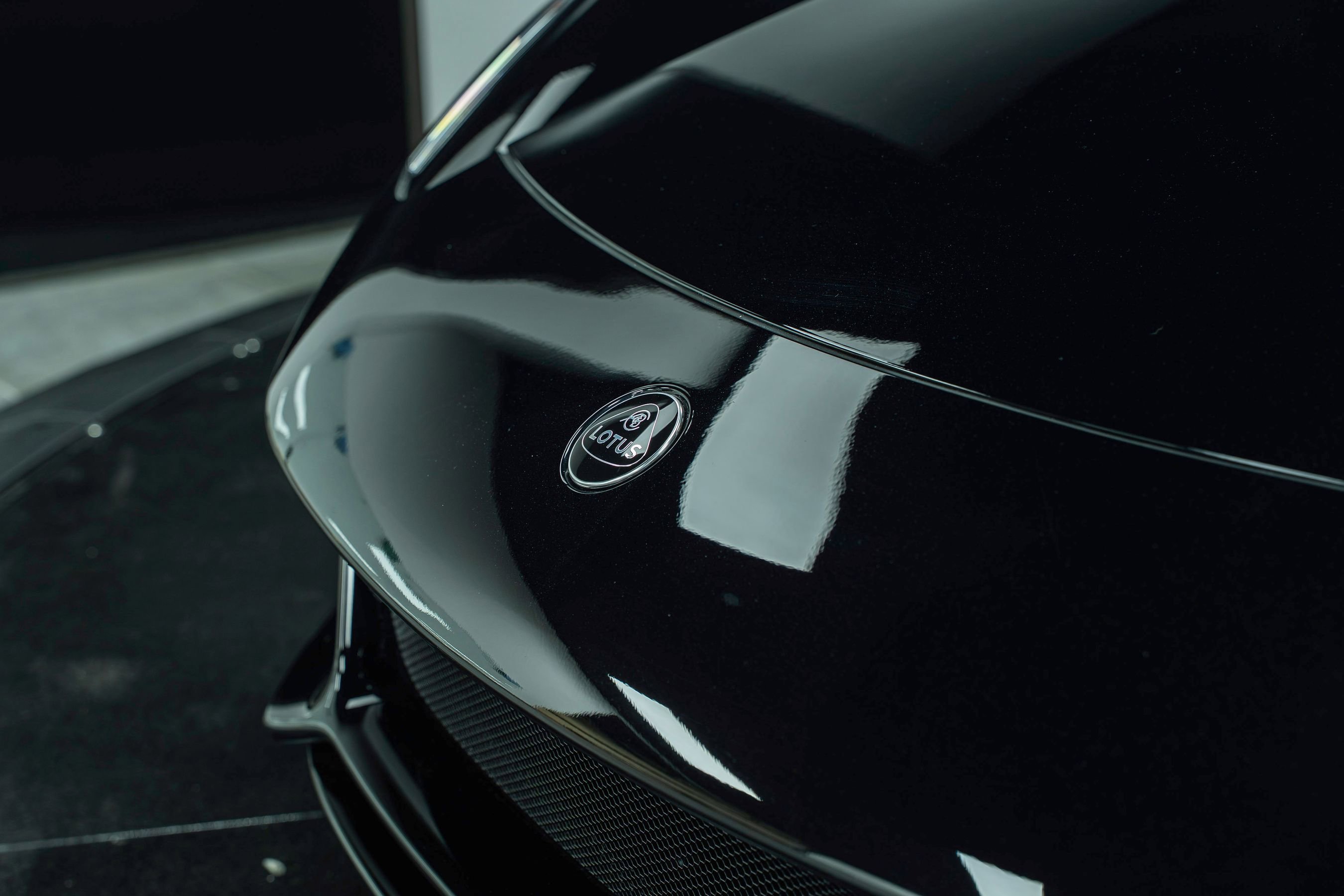 New 2025 Lotus Emira RWD image 9