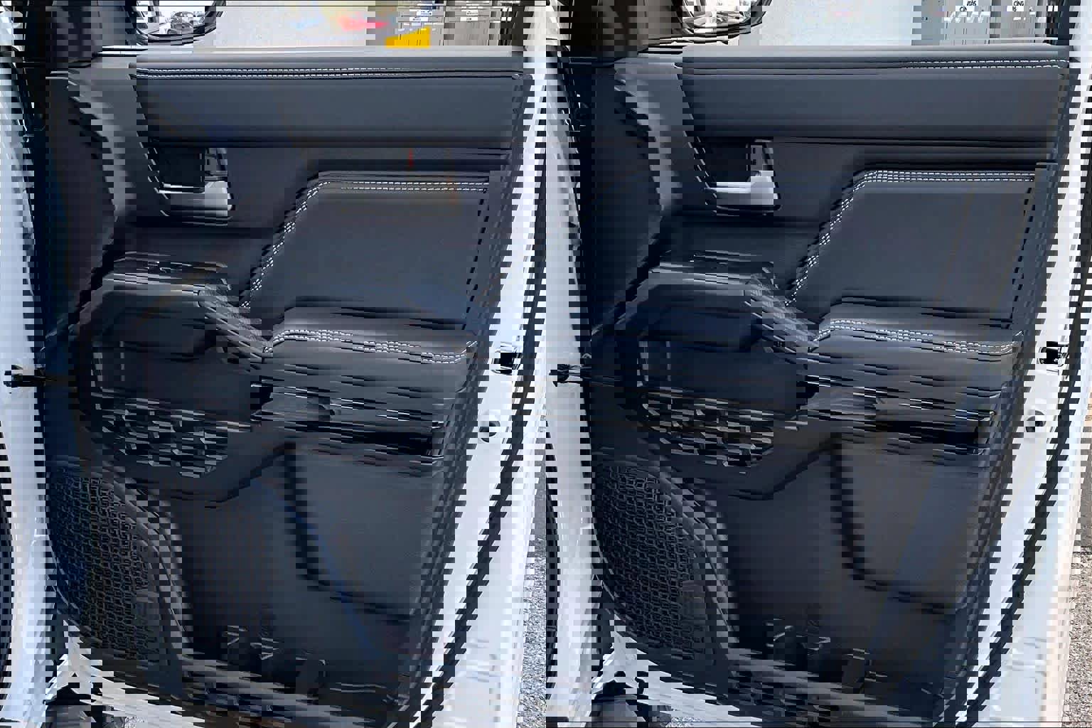 Used 2025 Toyota 4Runner Limited image 22