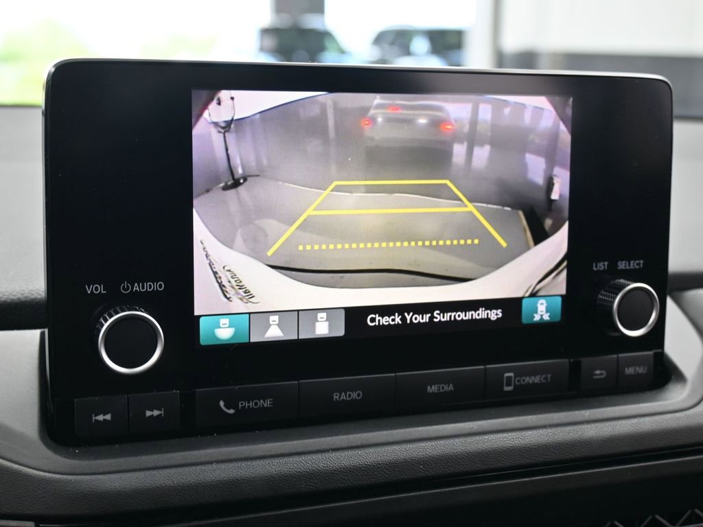 Used 2023 Honda Accord EX image 18