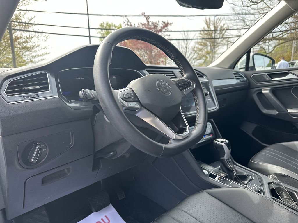 Certified 2023 Volkswagen Tiguan SE AWD/4WD image 6