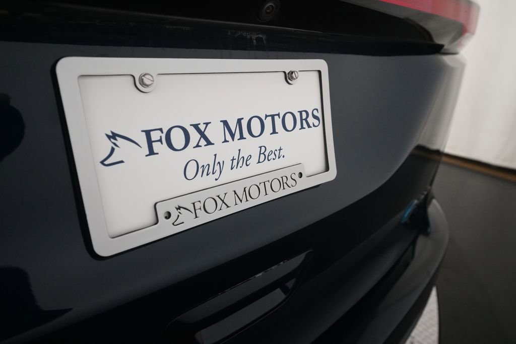 Used 2023 Chrysler Pacifica Touring-L w/ S Appearance Package image 38