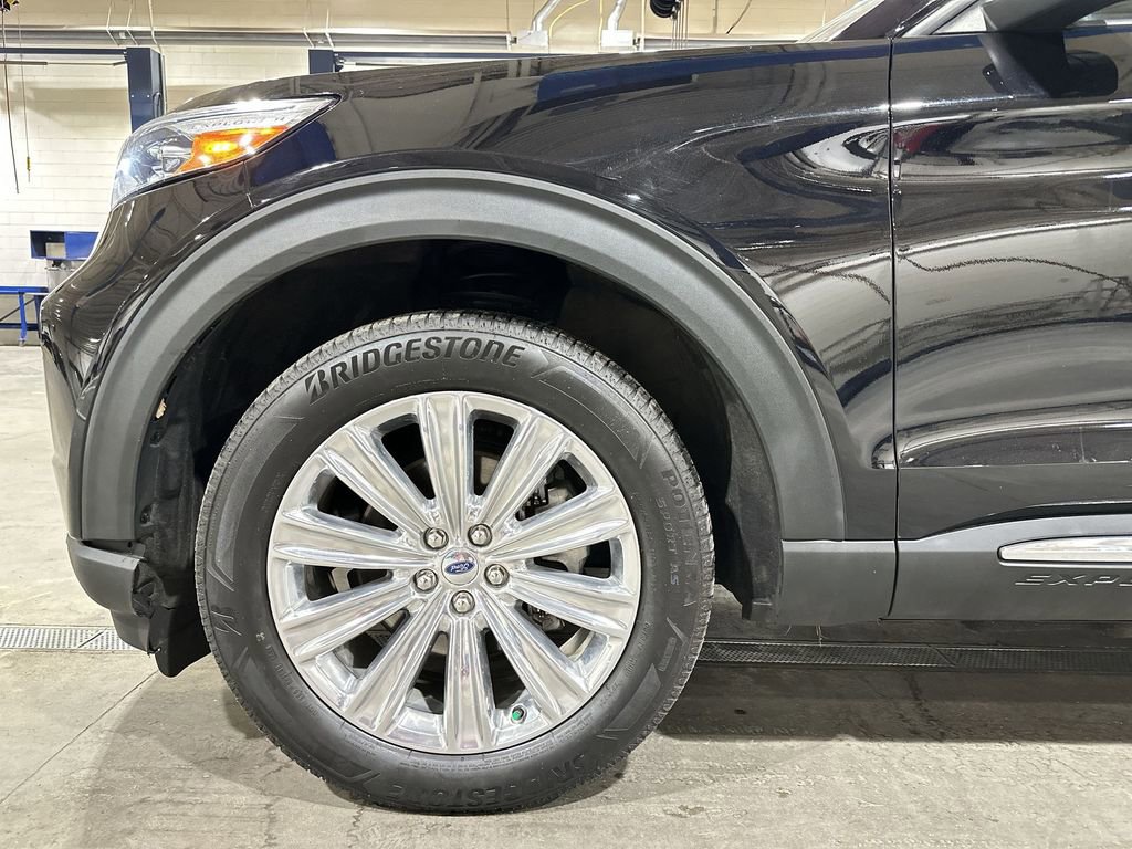 Used 2021 Ford Explorer Limited w/ Equipment Group 301A image 19