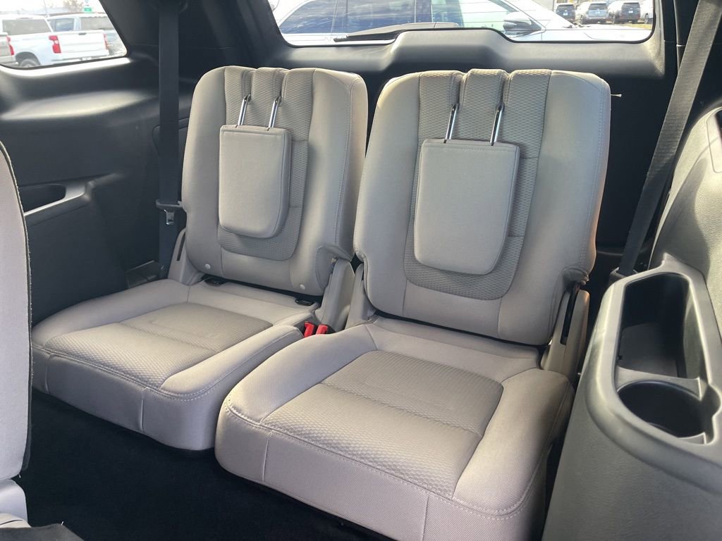 Used 2018 Ford Explorer XLT w/ Equipment Group 201A image 14